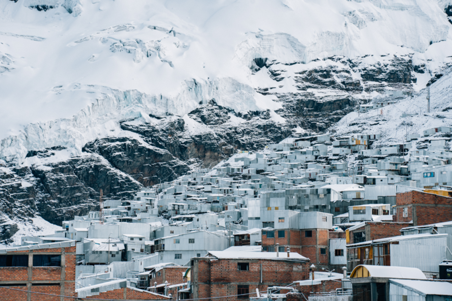 Ville de la Rinconada, au Pérou. © Agence de communication scientifique Perceptiom – Expedition 5300